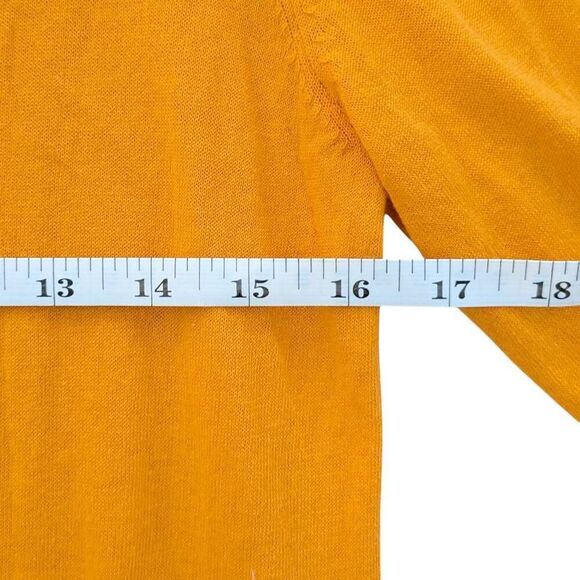 Tomas Maier x Uniqlo Lightweight Cotton Longline Cardigan – Versatile Beachwear - Picture 6 of 12